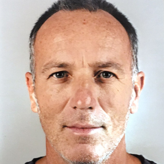 portrait développeur web et SaaS sur mesure en France et Outre-mer